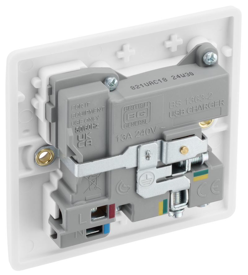 BG Electrical 800 Series - Single, switched, single pole, with 1 x USB A + 1 x USB C