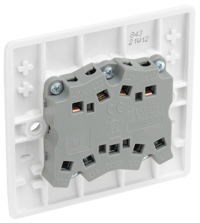 BG Electrical 800 Series - Triple, 2 way switch