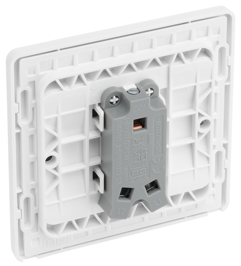 BG Electrical Evolve Pearlescent White - Single, 2 way switch, wide rocker