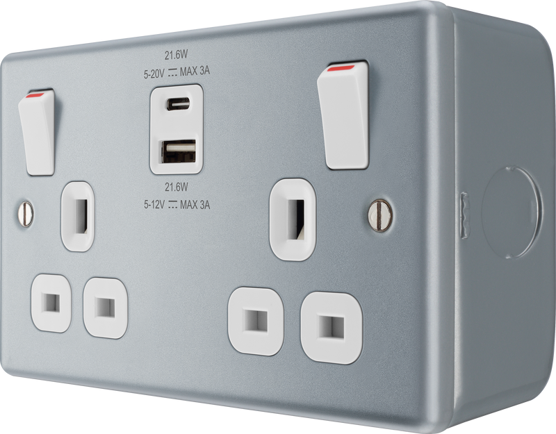 BG Electrical Metal Clad - Double switched single pole, with USB A + C (22W)