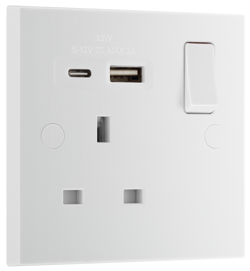 BG Electrical 900 Series - Single, switched, single pole, with 1 x USB A + 1 x USB C