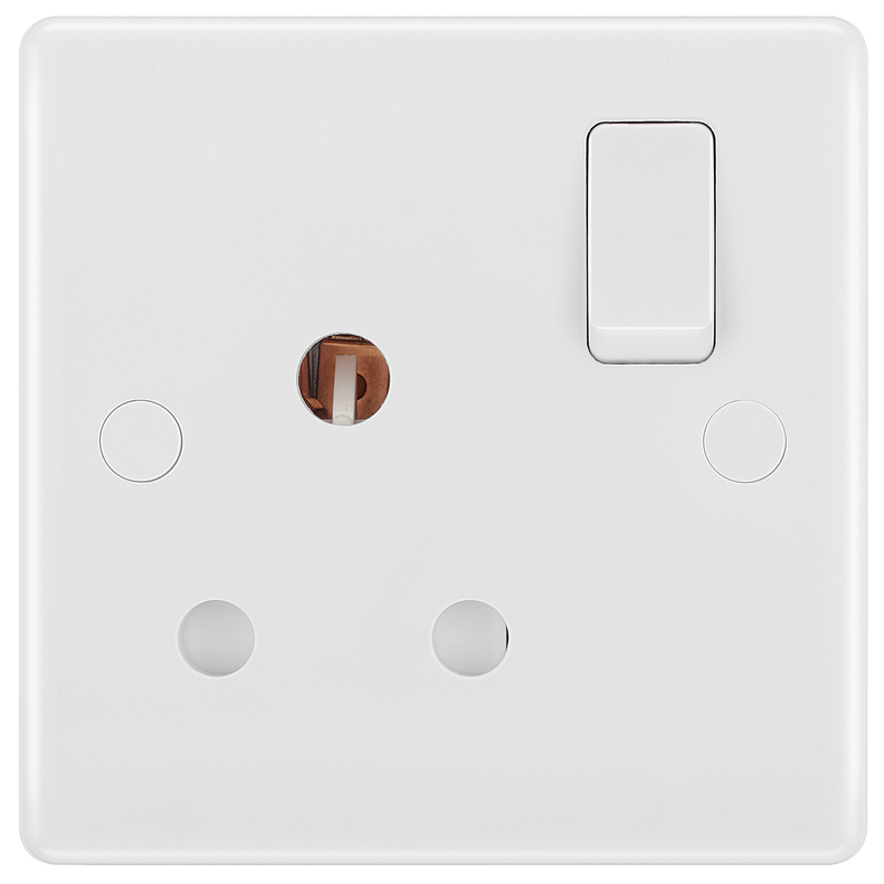 BG Electrical 800 Series - 15A, Single, switched, round pin