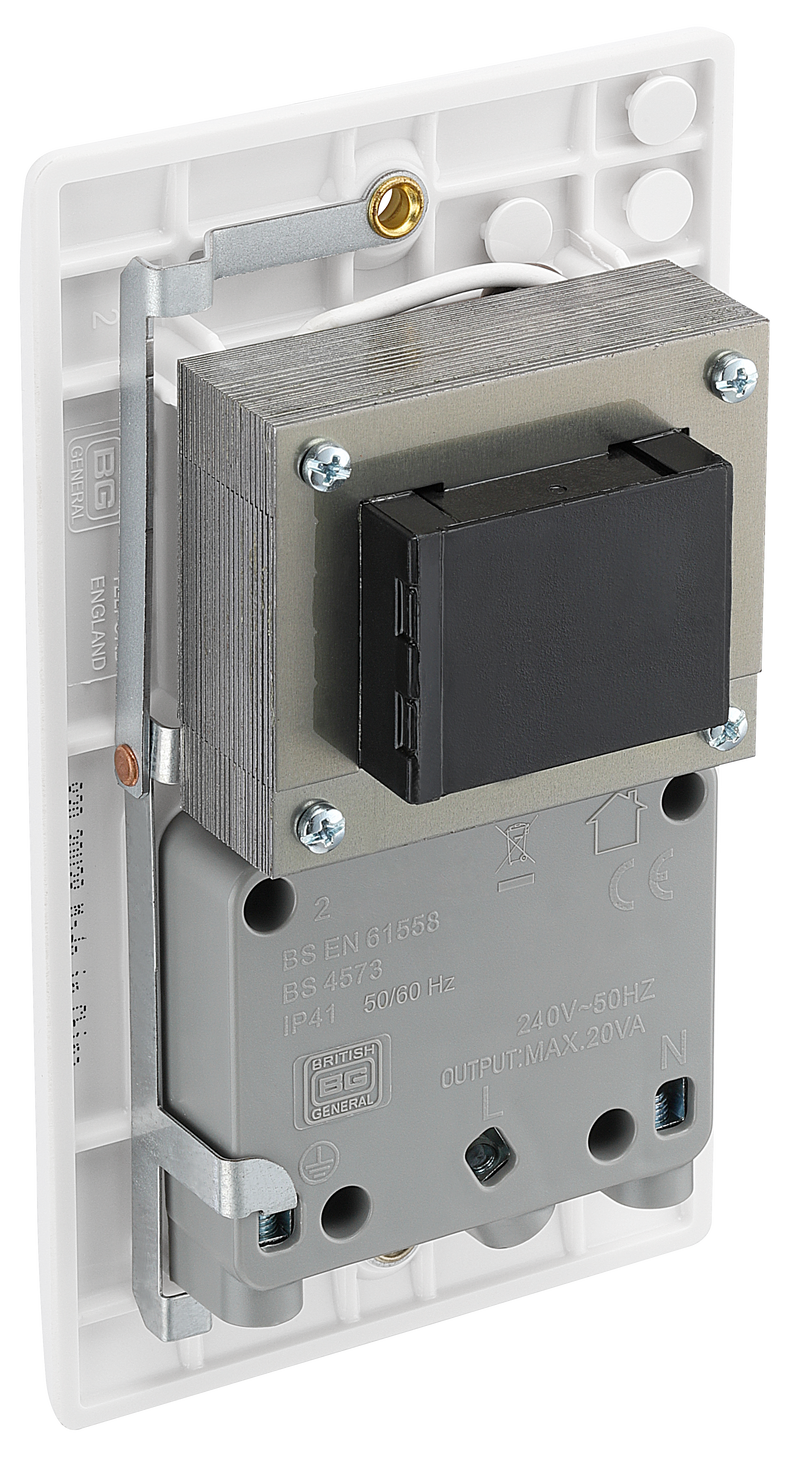 BG Electrical 800 Series - 115/240V dual voltage shaver socket