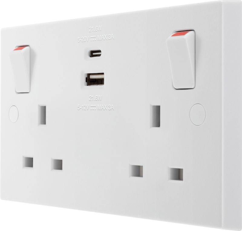 BG Electrical 900 Series - Double switched single pole, with USB A + C (22W)