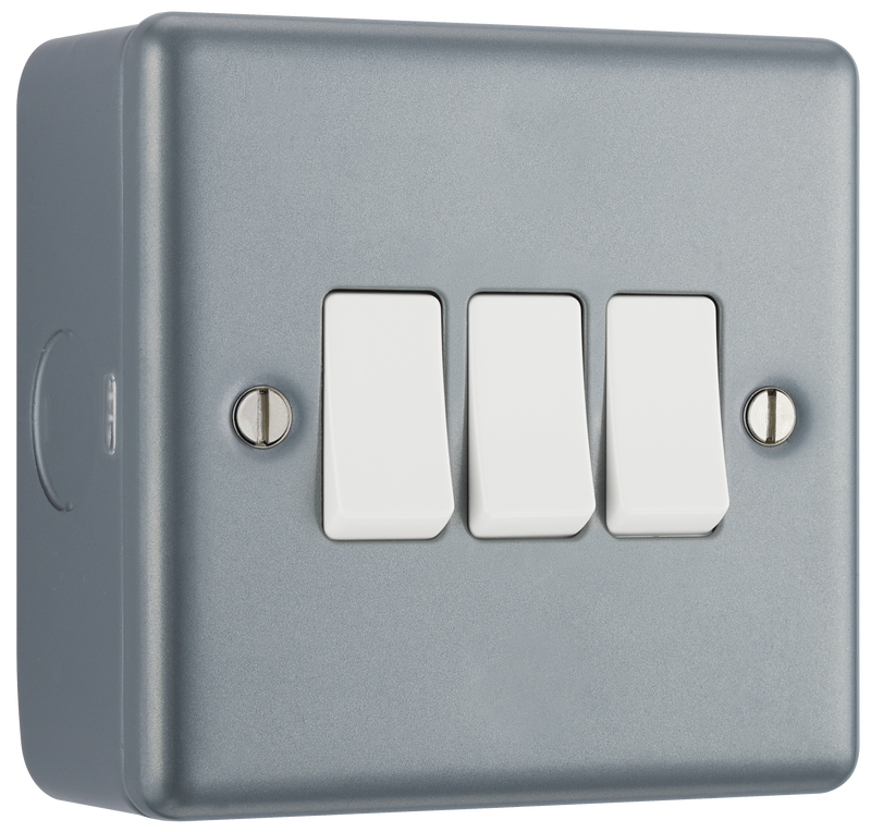 BG Electrical Metal Clad - Triple, 2 way switch