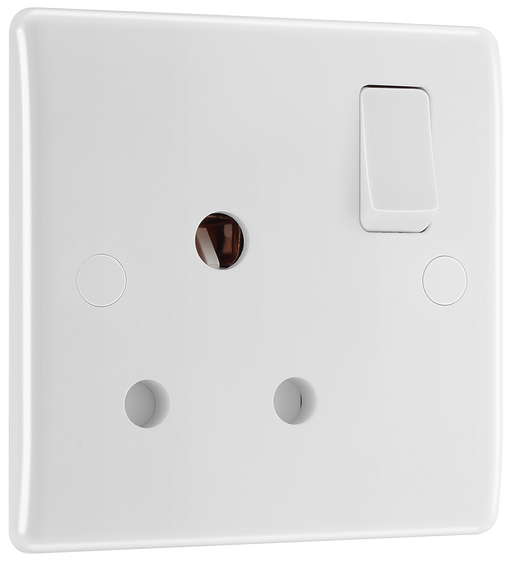 BG Electrical 800 Series - 15A, Single, switched, round pin