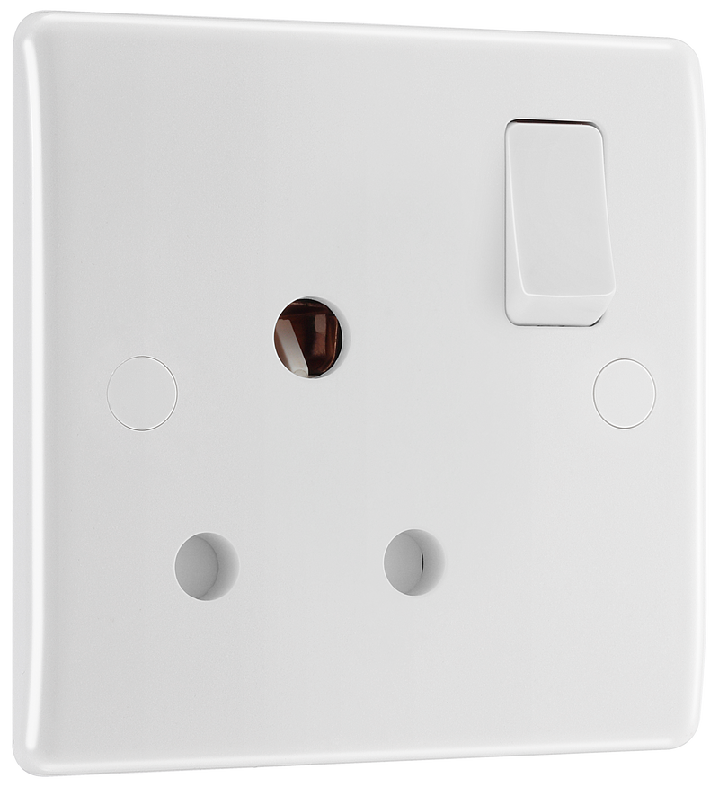 BG Electrical 800 Series - 15A, Single, switched, round pin
