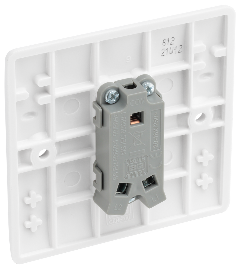 BG Electrical 800 Series - Single, 2 way switch