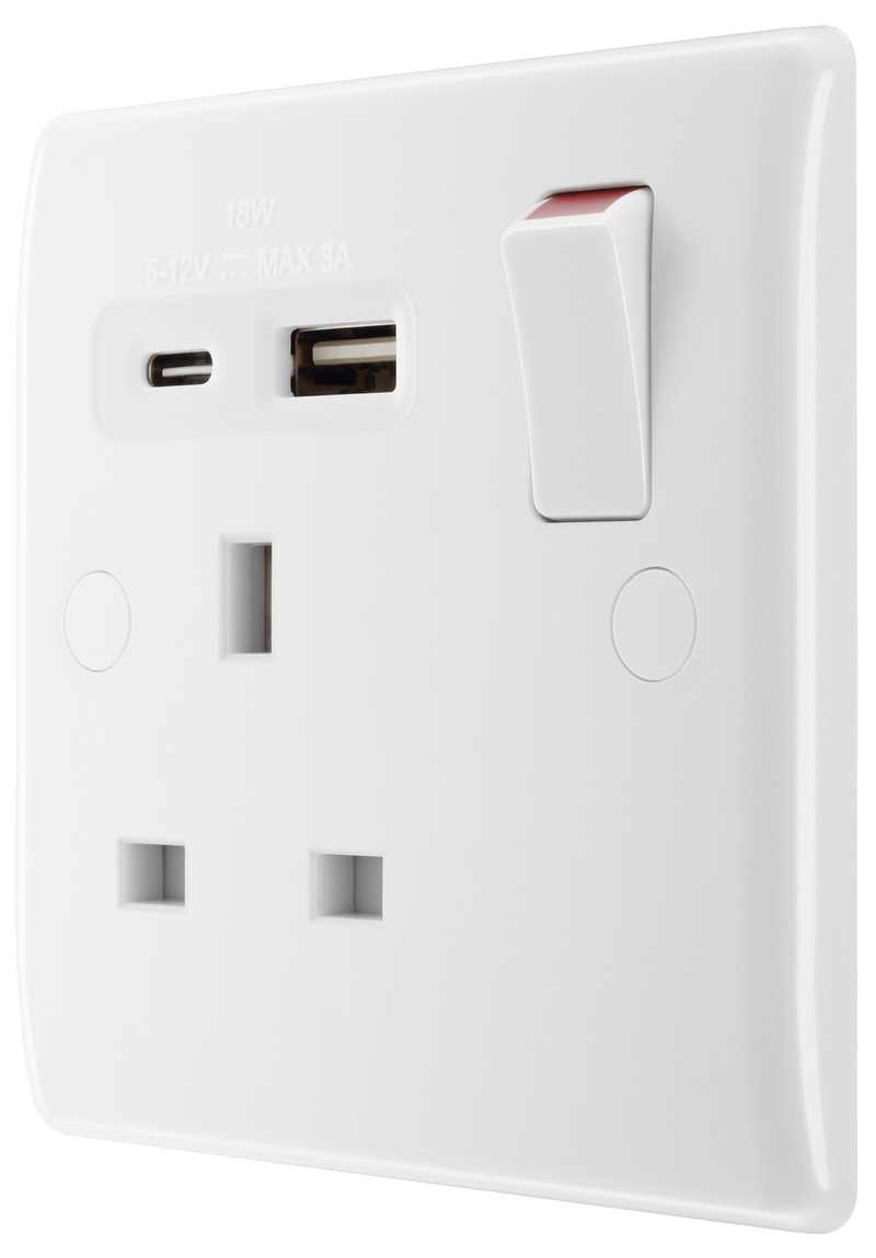 BG Electrical 800 Series - Single, switched, single pole, with 1 x USB A + 1 x USB C