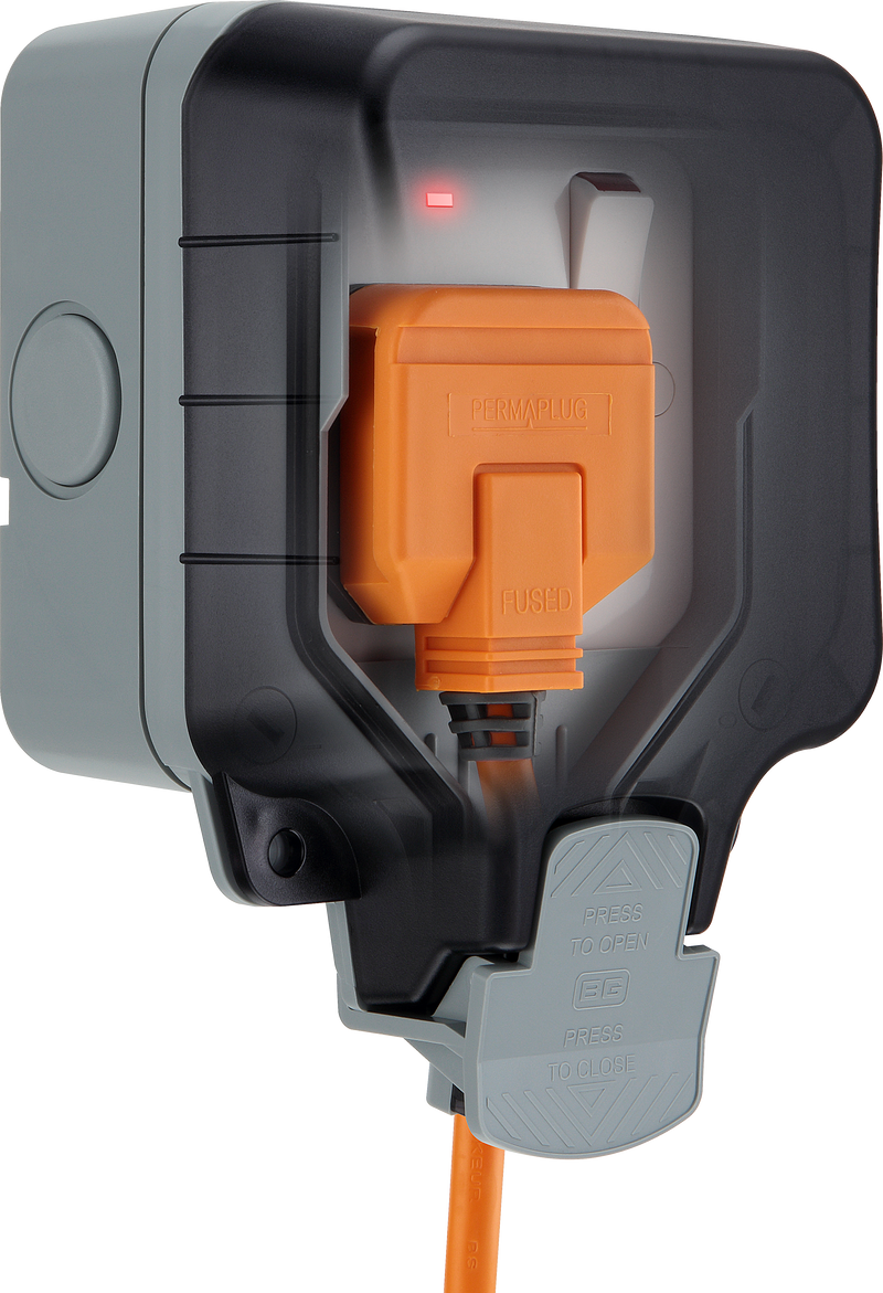BG Electrical Weatherproof Storm - Single, switched, IP66