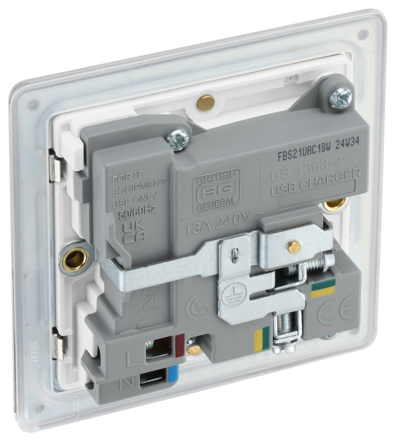 BG Electrical Flatplate Screwless Brushed Steel - Single, switched, single pole, with 1 x USB A + 1 x USB C
