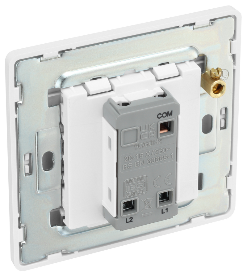 BG Electrical Evolve Pearlescent White - Single, 2 way switch, edge rocker