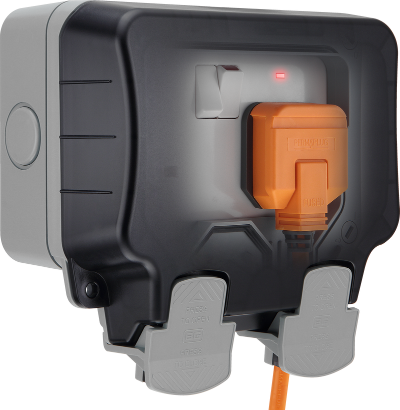 BG Electrical Weatherproof Storm - Double, switched, IP66