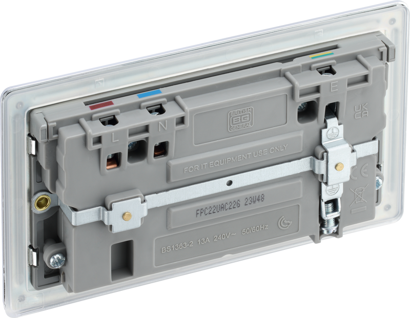 BG Electrical Flatplate Screwless Polished Chrome - Double switched single pole, with USB A + C (22W)