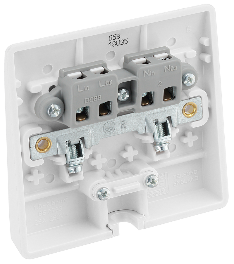 BG Electrical 800 Series - 25A Single, Flex outlet plate, bottom entry