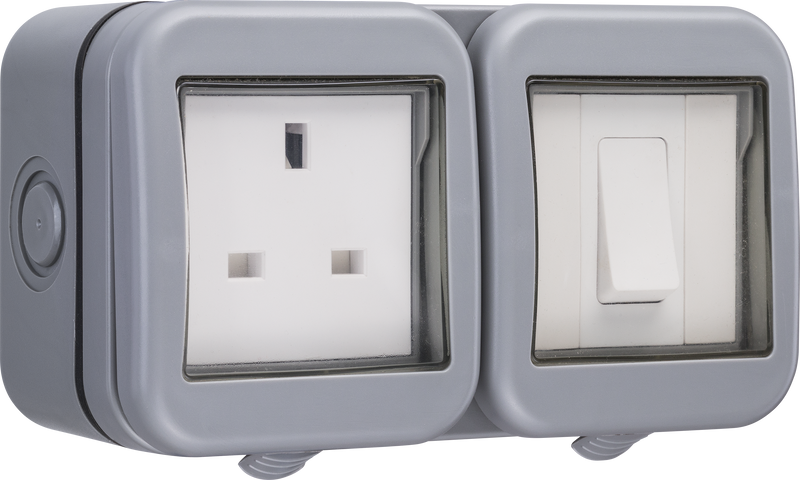 BG Electrical Weatherproof IP55 - Single socket with single switch, IP55