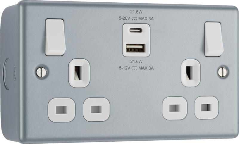 BG Electrical Metal Clad - Double switched single pole, with USB A + C (22W)