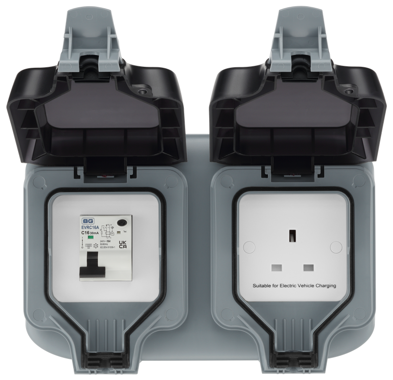 Masterplug EV - 13A Outdoor Socket