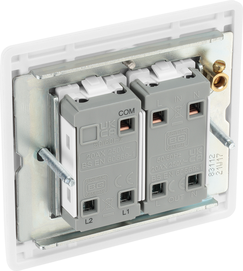 BG Electrical 800 Series - 20A, double pole, immersion switch, marked "sink/bath"