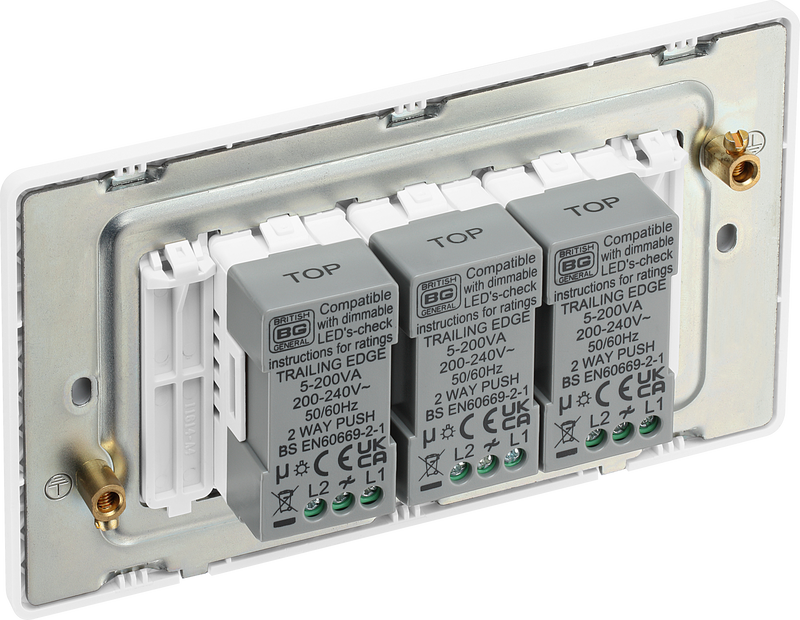 BG Electrical Evolve Pearlescent White - Triple, 2 way push 200W