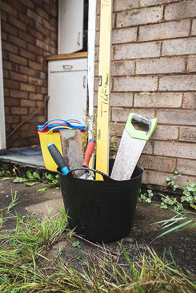 Red Gorilla Tubtrugs 26 Litre Medium Flexible Tub - SP26PST - Perfect for Storage and Gardening
