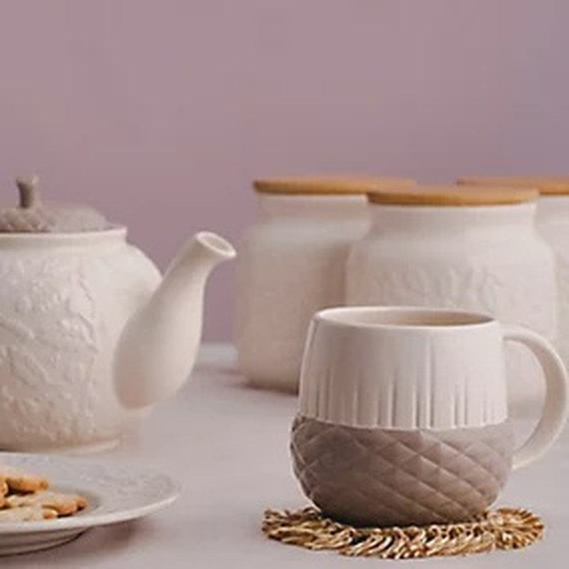 Acorn Novelty Mug 360ml