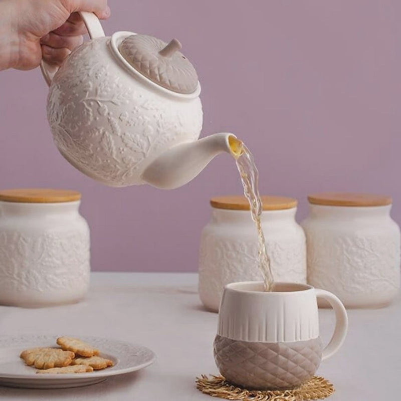 Acorn 6 Cup Teapot