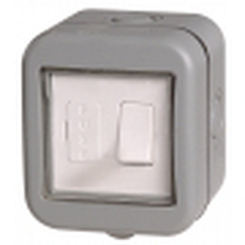 BG Electrical Weatherproof IP55 - Switched and fused IP55