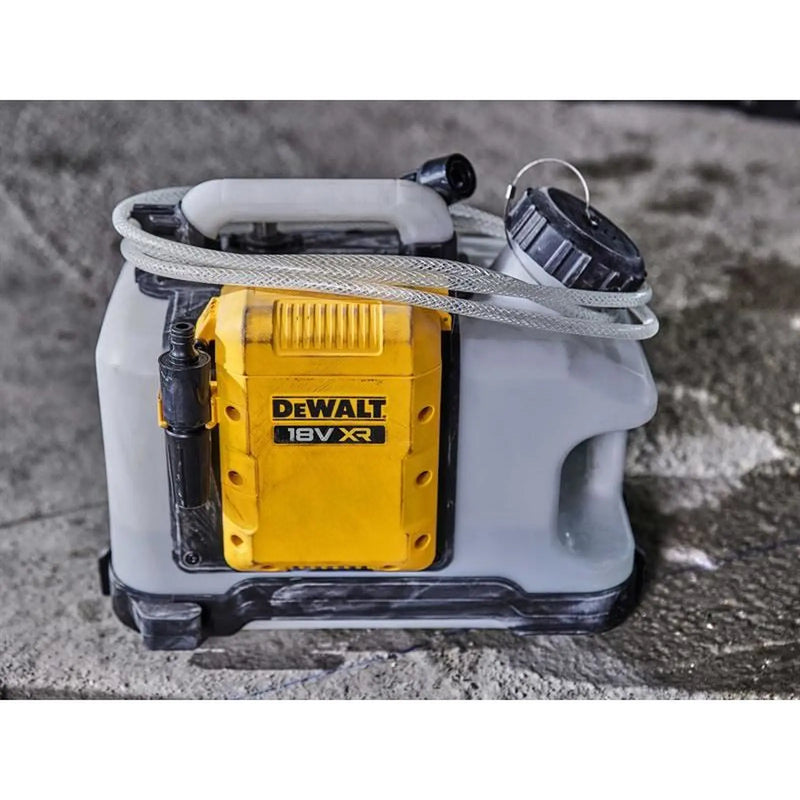 Dewalt Power Tools DCE6820N XR Water Tank 18V Bare Unit