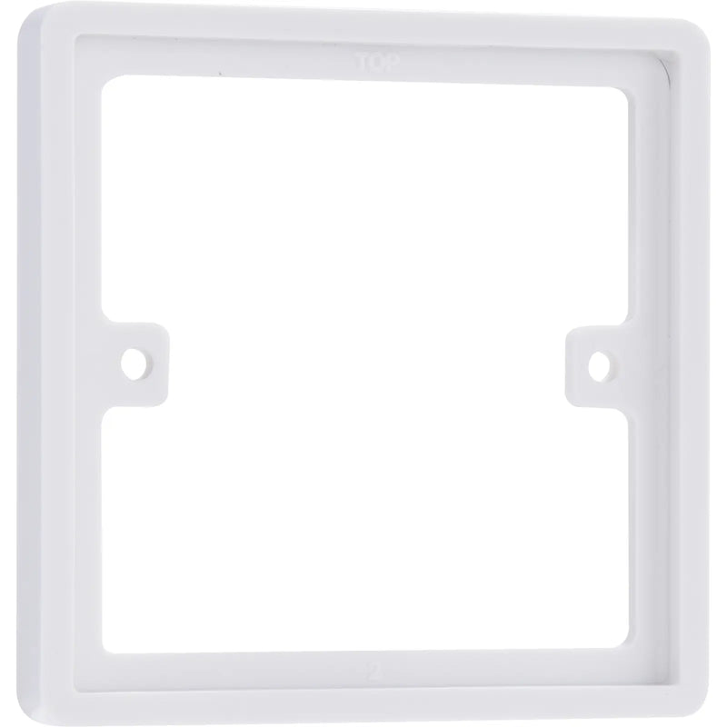 BG Electrical 800 Series - Single, 10mm square spacer