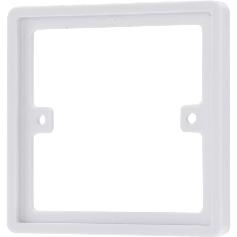 BG Electrical 800 Series - Single, 10mm square spacer