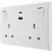 BG Electrical 800 Series - Double switched single pole, with USB A + C (45W)