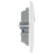 BG Electrical 800 Series - Single, switched, single pole, with 1 x USB A + 1 x USB C