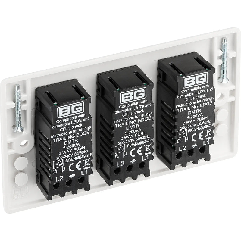 BG Electrical 800 Series - Triple, 2 way push 200W
