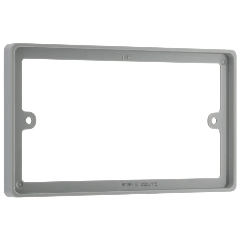 BG Electrical 800 Series - Double, 10mm rectangular spacer