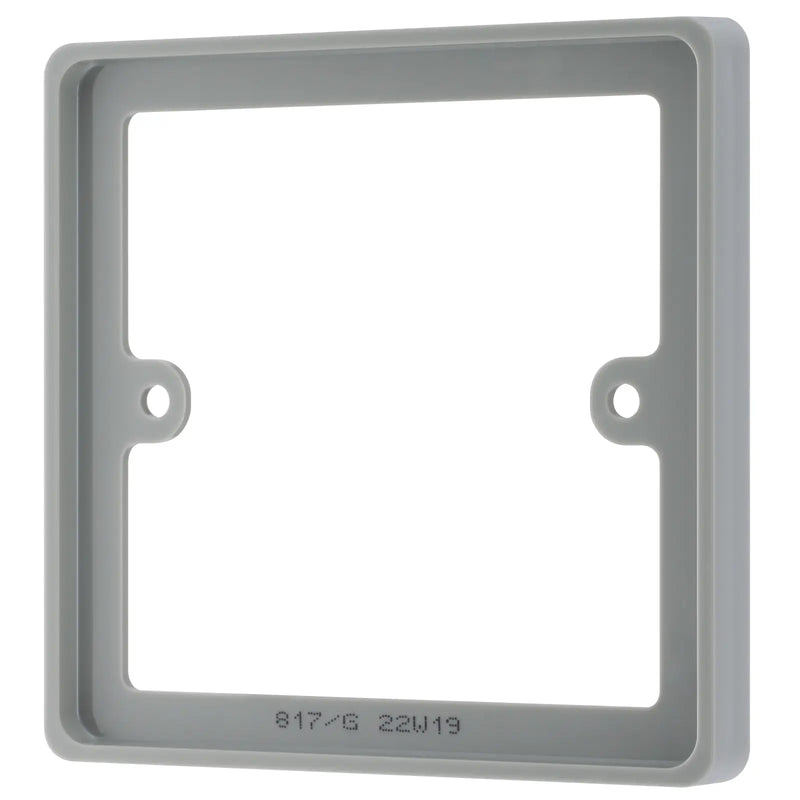 BG Electrical 800 Series - Single, 10mm square spacer