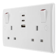 BG Electrical 800 Series - Double, switched, single pole, with 1 x A and 2 x C type USB (30W)