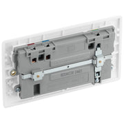 BG Electrical 800 Series - Double, switched, single pole, with 1 x A and 2 x C type USB (30W)