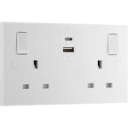BG Electrical 900 Series - Double switched single pole, with USB A + C (45W)