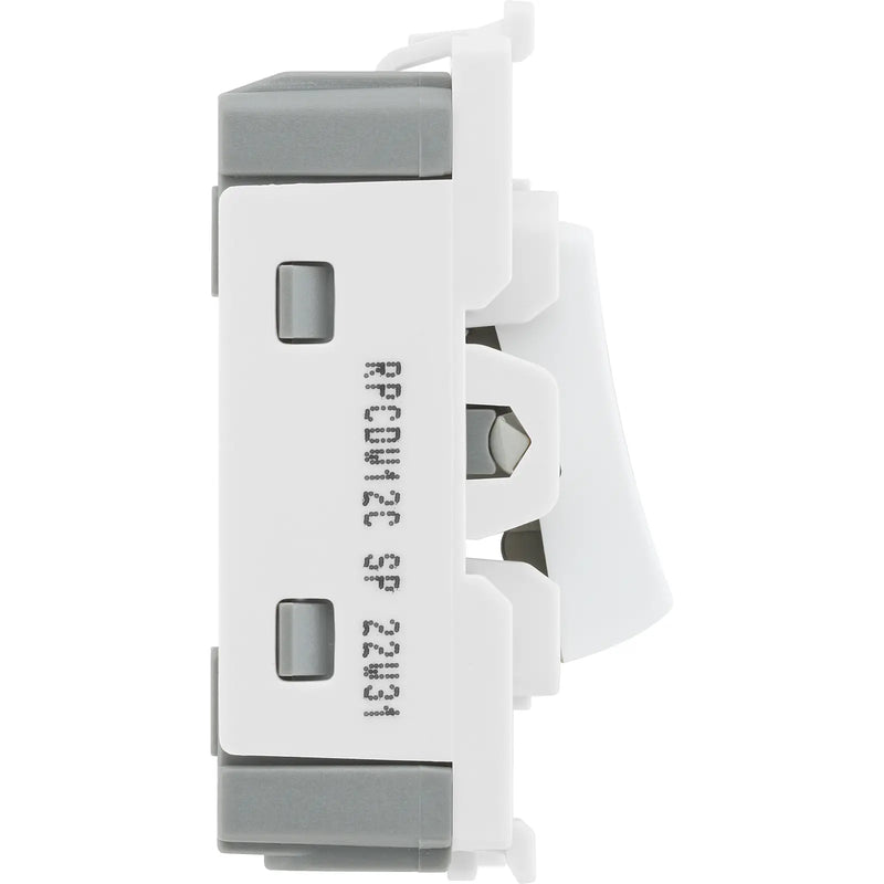 BG Electrical Grid - 2 way, single pole, centre off (EVOLVE WHITE)