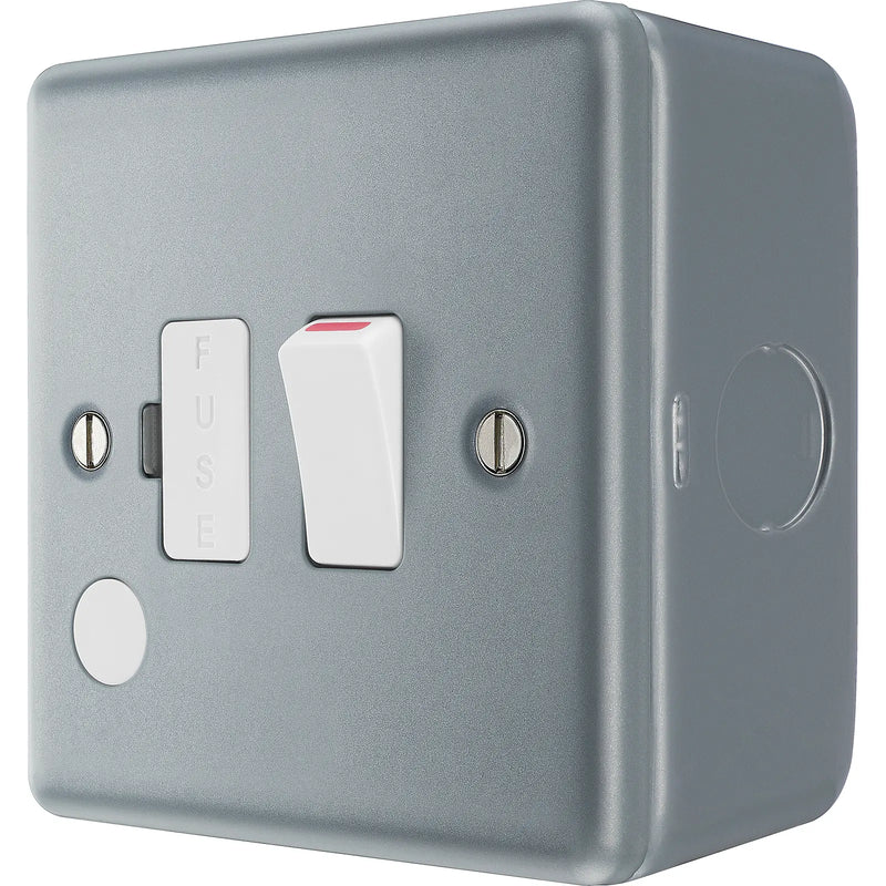 BG Electrical Metal Clad - Switched and fused with optional flex outlet