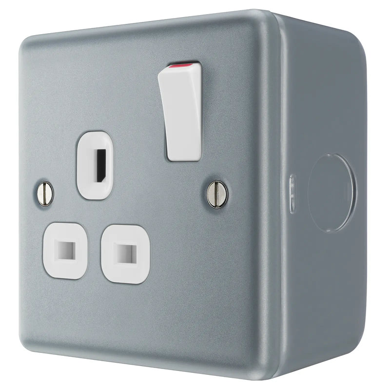 BG Electrical Metal Clad - Single, switched