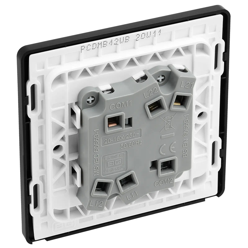 BG Electrical Evolve Matt Black - Double, 2 way switch, wide rocker