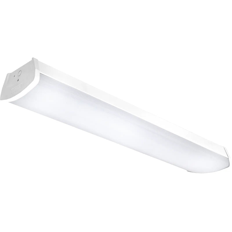 Luceco Academy 1200mm surface luminaire 2200 lumens with fixed output driver and emergency