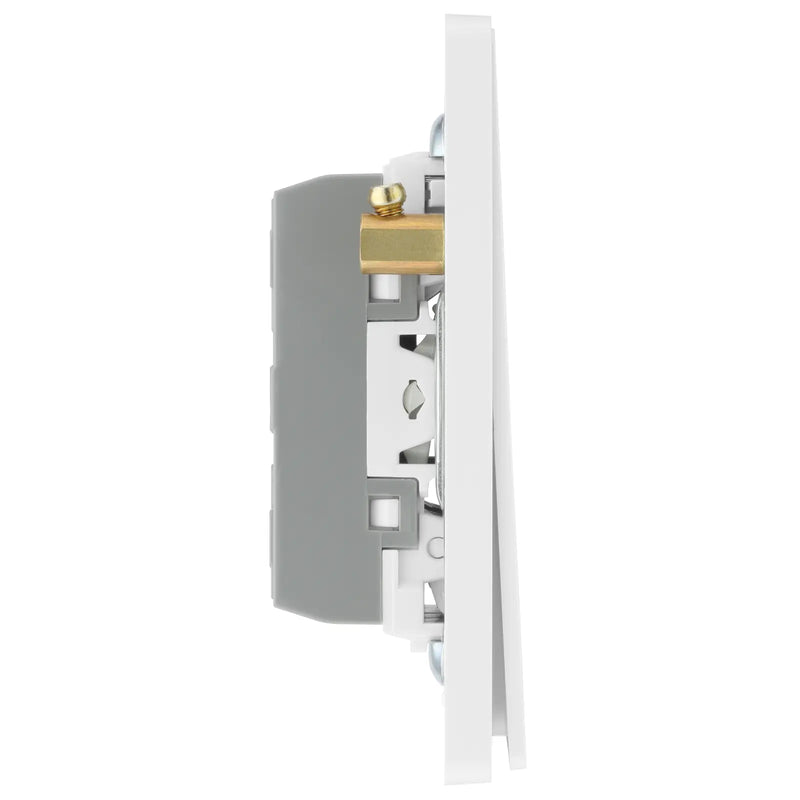 BG Electrical Evolve Brushed Steel - Triple, 2 way switch, edge rocker