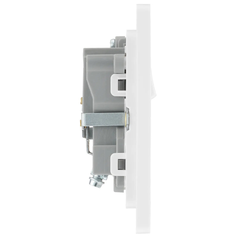 BG Electrical Evolve Pearlescent White - Single, switched, single pole