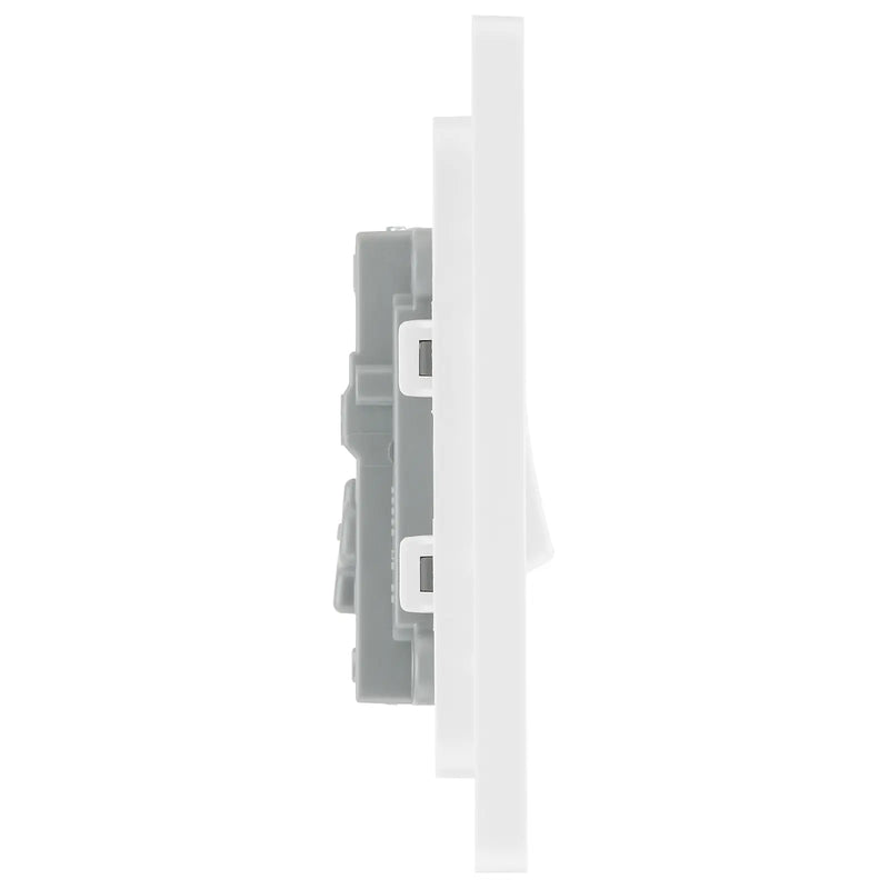 BG Electrical Evolve Pearlescent White - Intermediate switch