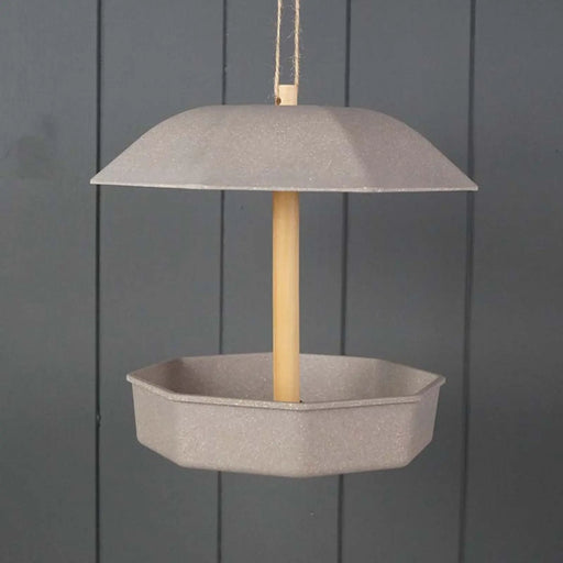 Earthy Sustainable Mealworm Feeder Straw