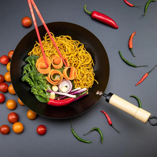 FIRST CHOICE Non Stick Wok With Wooden Handle 30cm