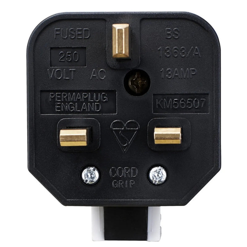 Luceco Heavy Duty Plug 13 Amp White
